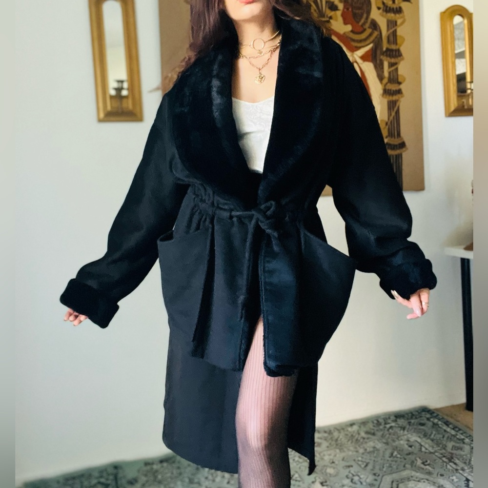 Black Faux-Fur Trim Wrap Coat - Women